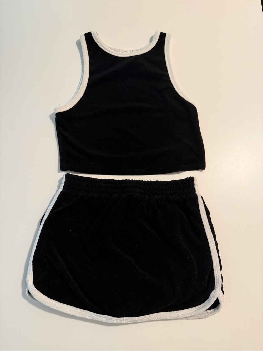 NIA Black and white matching top and skirt set